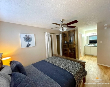 1616 W 6th St - Photo Thumbnail 2