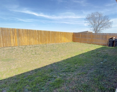 282 Texas Palmetto Cir - Photo Thumbnail 23