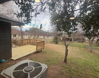 1803 S Park Street - Photo Thumbnail 18