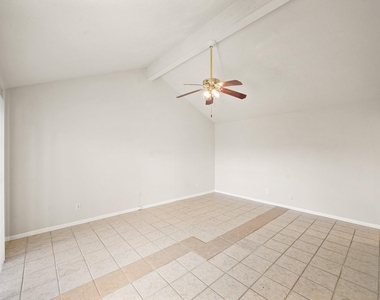 6514 Winkleman Road - Photo Thumbnail 5