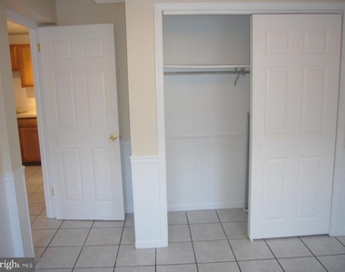 335 Marshall Street - Photo Thumbnail 10