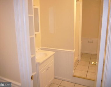335 Marshall Street - Photo Thumbnail 12