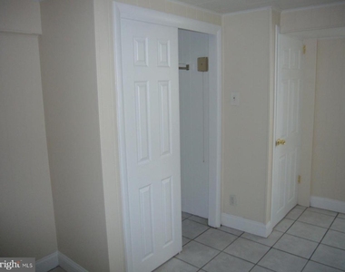 335 Marshall Street - Photo Thumbnail 7