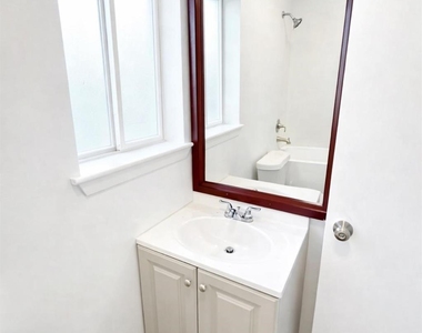 600 W Mimosa Street - Photo Thumbnail 16