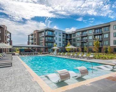 16200 Bridgeland High School Dr - Photo Thumbnail 9
