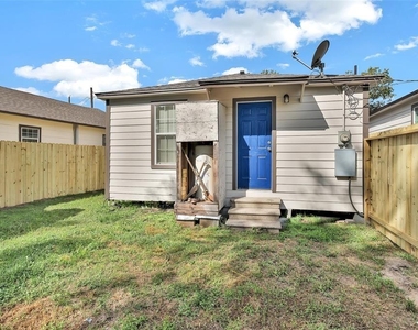 4126 Sayers Street - Photo Thumbnail 11