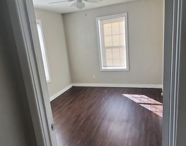 4126 Sayers Street - Photo Thumbnail 10