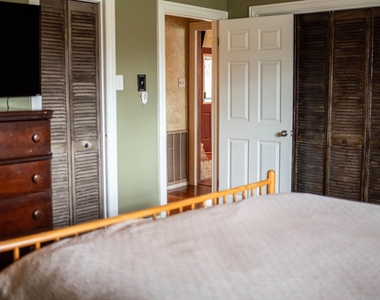 1911 Shadow Bend Dr - Photo Thumbnail 9