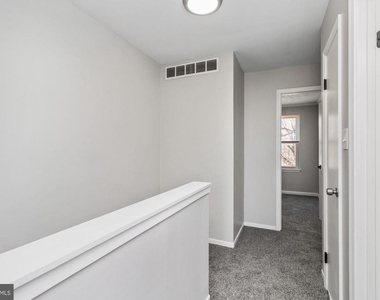 42 Holcumb Court - Photo Thumbnail 13