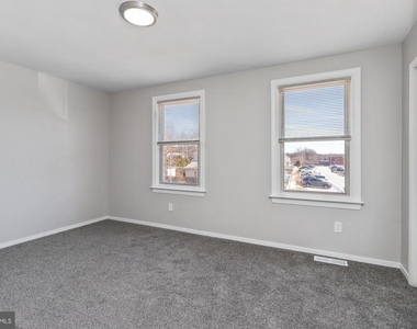 42 Holcumb Court - Photo Thumbnail 14