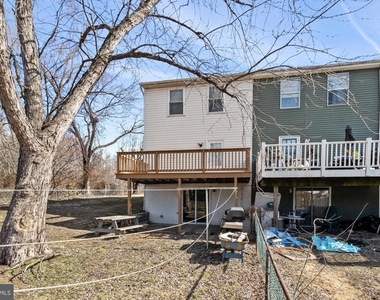 42 Holcumb Court - Photo Thumbnail 36