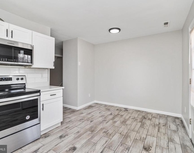 42 Holcumb Court - Photo Thumbnail 9