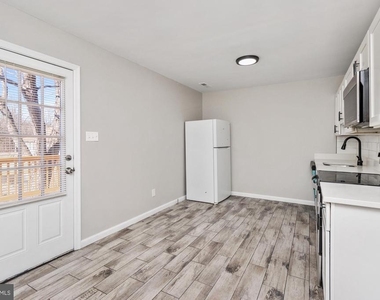 42 Holcumb Court - Photo Thumbnail 7