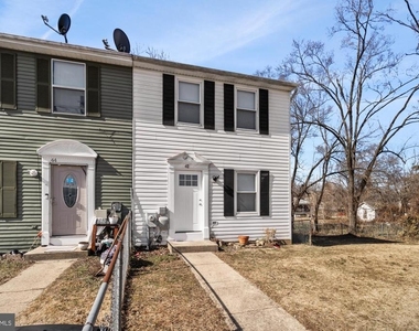 42 Holcumb Court - Photo Thumbnail 2