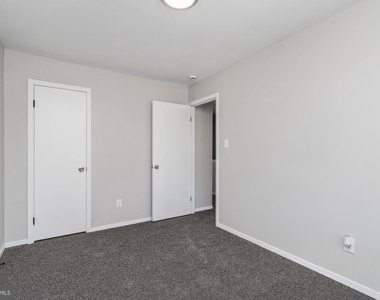 42 Holcumb Court - Photo Thumbnail 23