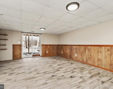 42 Holcumb Court - Photo Thumbnail 28