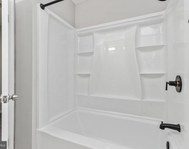 42 Holcumb Court - Photo Thumbnail 21