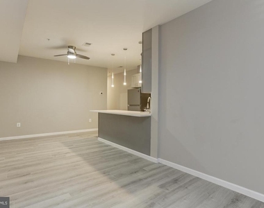 400 Highland Avenue - Photo Thumbnail 1