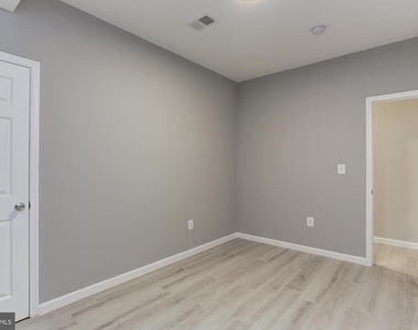 400 Highland Avenue - Photo Thumbnail 8