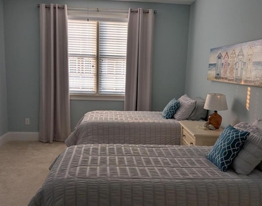 36400 Warwick Drive - Photo Thumbnail 8