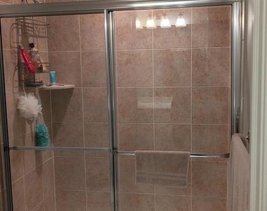 36400 Warwick Drive - Photo Thumbnail 9