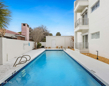 75 Comares Avenue - Photo Thumbnail 30