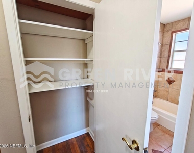 11620 Charlie Road - Photo Thumbnail 17