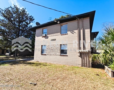 11620 Charlie Road - Photo Thumbnail 3