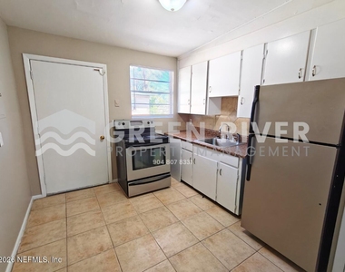 11620 Charlie Road - Photo Thumbnail 11
