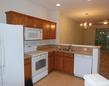 3504 Summerlin Lane N - Photo Thumbnail 20