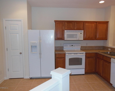 3504 Summerlin Lane N - Photo Thumbnail 22