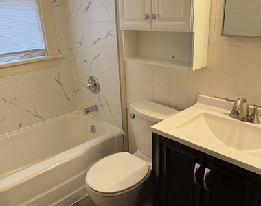 1428 Arlington Street - Photo Thumbnail 8