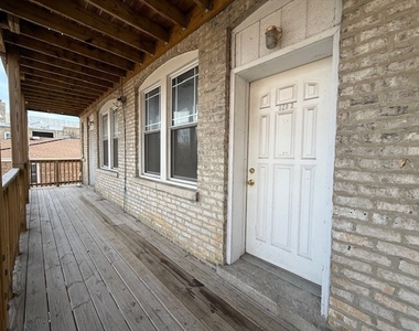929 Brummel Street - Photo Thumbnail 7