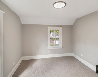 1525 Burr Oak Road - Photo Thumbnail 10