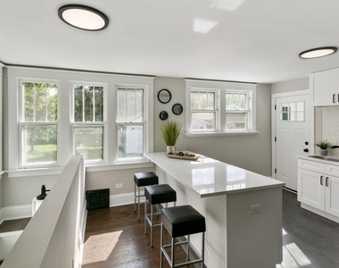 1525 Burr Oak Road - Photo Thumbnail 5