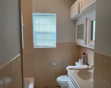 2340 Cumberland Street - Photo Thumbnail 11