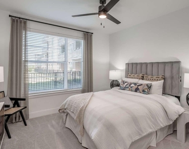 16200 Bridgeland High School Dr - Photo Thumbnail 5