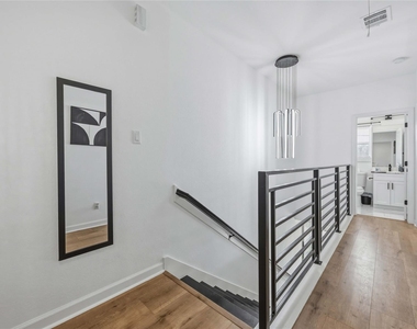 6130 Conley Street - Photo Thumbnail 16