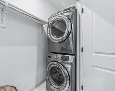 6130 Conley Street - Photo Thumbnail 13