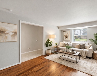 5758 Greencraig Drive - Photo Thumbnail 3