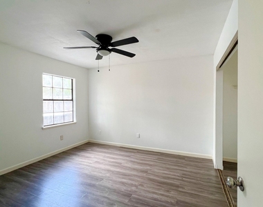 24126 Jumping Jay Lane - Photo Thumbnail 12