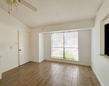 24126 Jumping Jay Lane - Photo Thumbnail 9