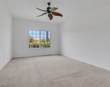 20261 Estero Gardens Circle - Photo Thumbnail 14
