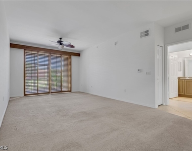 20261 Estero Gardens Circle - Photo Thumbnail 13