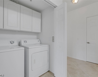 20261 Estero Gardens Circle - Photo Thumbnail 22