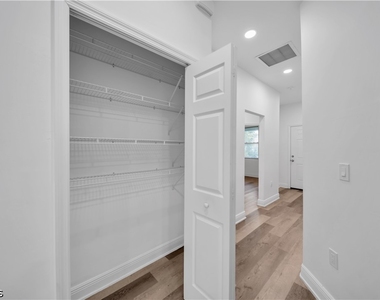 17366 Ithaca Drive - Photo Thumbnail 29