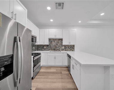 17366 Ithaca Drive - Photo Thumbnail 19