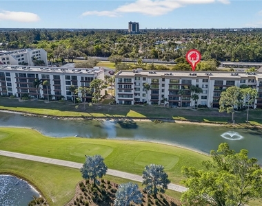7430 Lake Breeze Drive - Photo Thumbnail 23