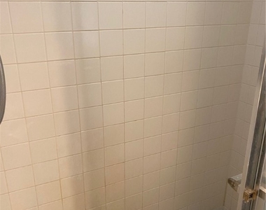 5245 Cedarbend Drive - Photo Thumbnail 16
