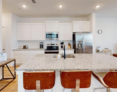 2942 Elle Drive - Photo Thumbnail 18